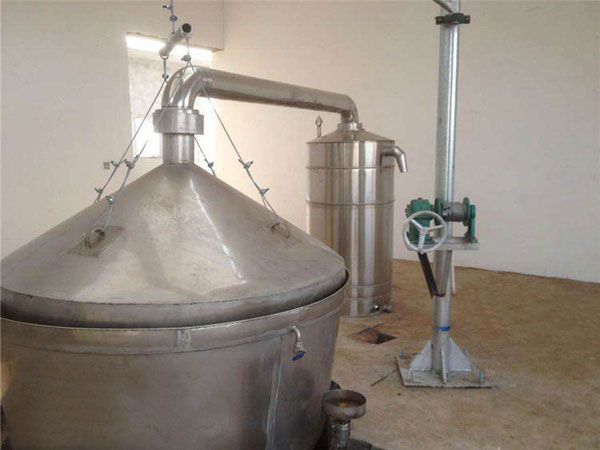 如何選擇合適的釀酒設(shè)備？